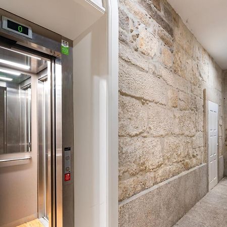 City Center Modern Apartment In بورتو المظهر الخارجي الصورة