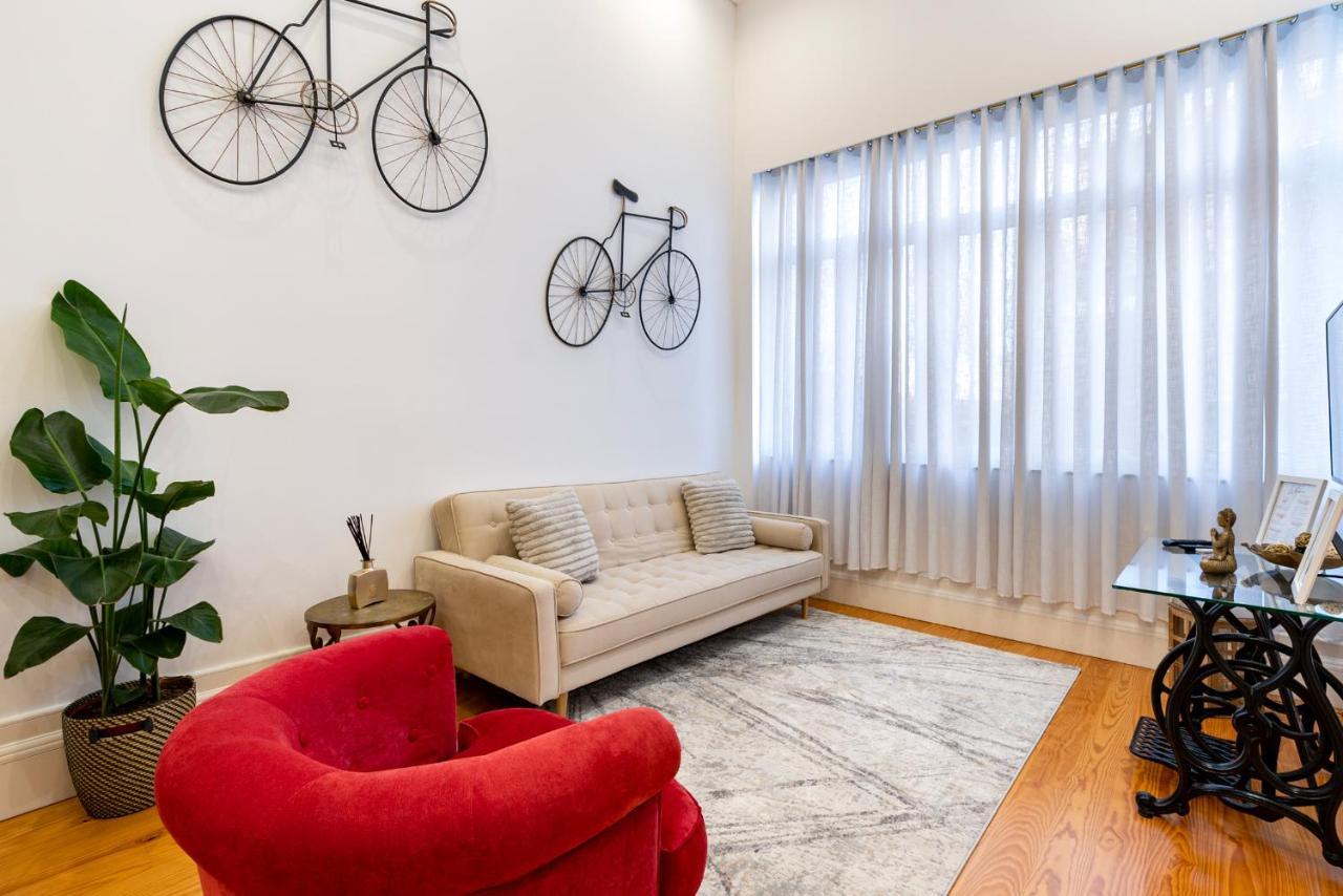 City Center Modern Apartment In بورتو المظهر الخارجي الصورة