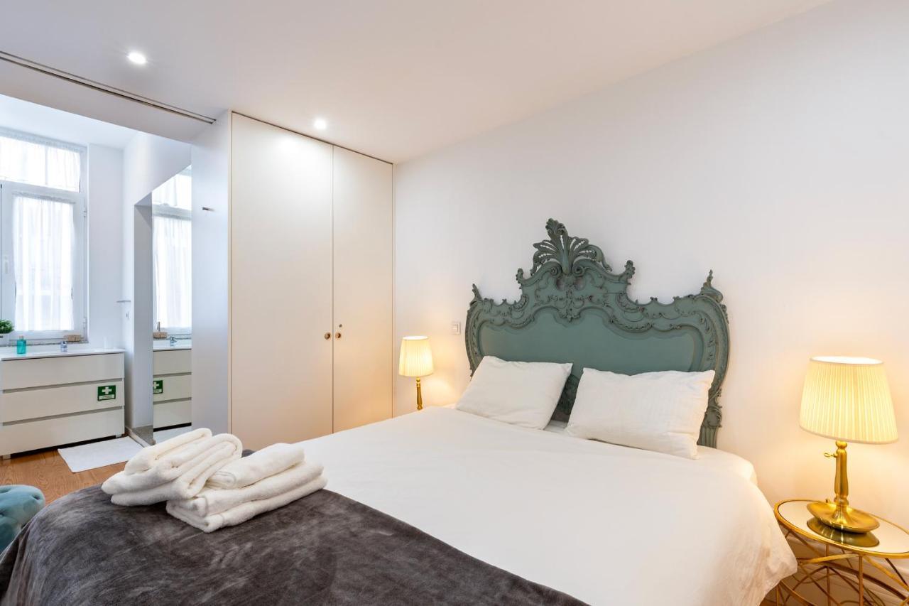 City Center Modern Apartment In بورتو المظهر الخارجي الصورة